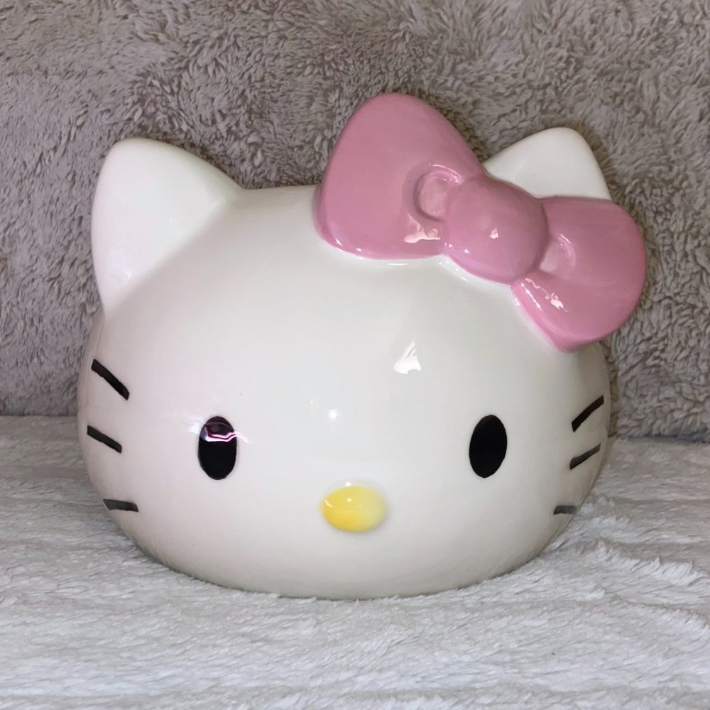 RARE! Large Hello Kitty Ceramic Planter Pot